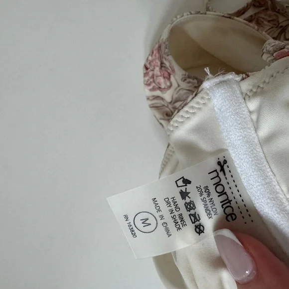 Montce Floral Print Women's One Piece - Picture 8 of 8